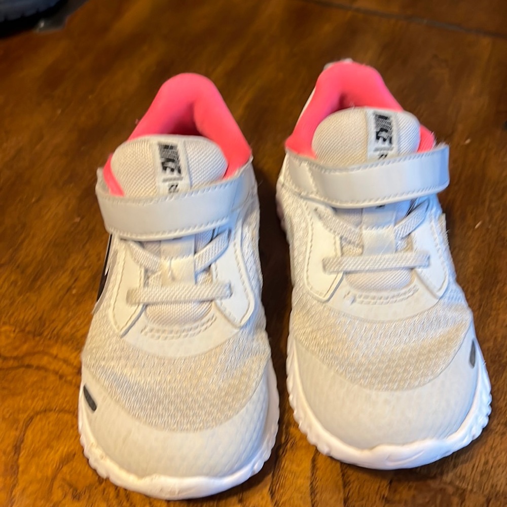 Girls Nike shoes